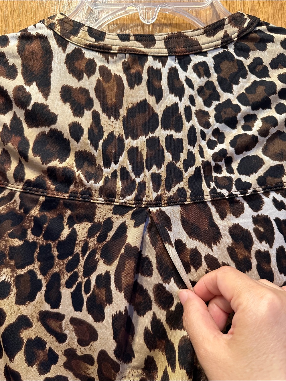 Cache Leopard Print Buttoned & Tie-Front Sleeveless Top in Brown Black & Cream L - Picture 9 of 9